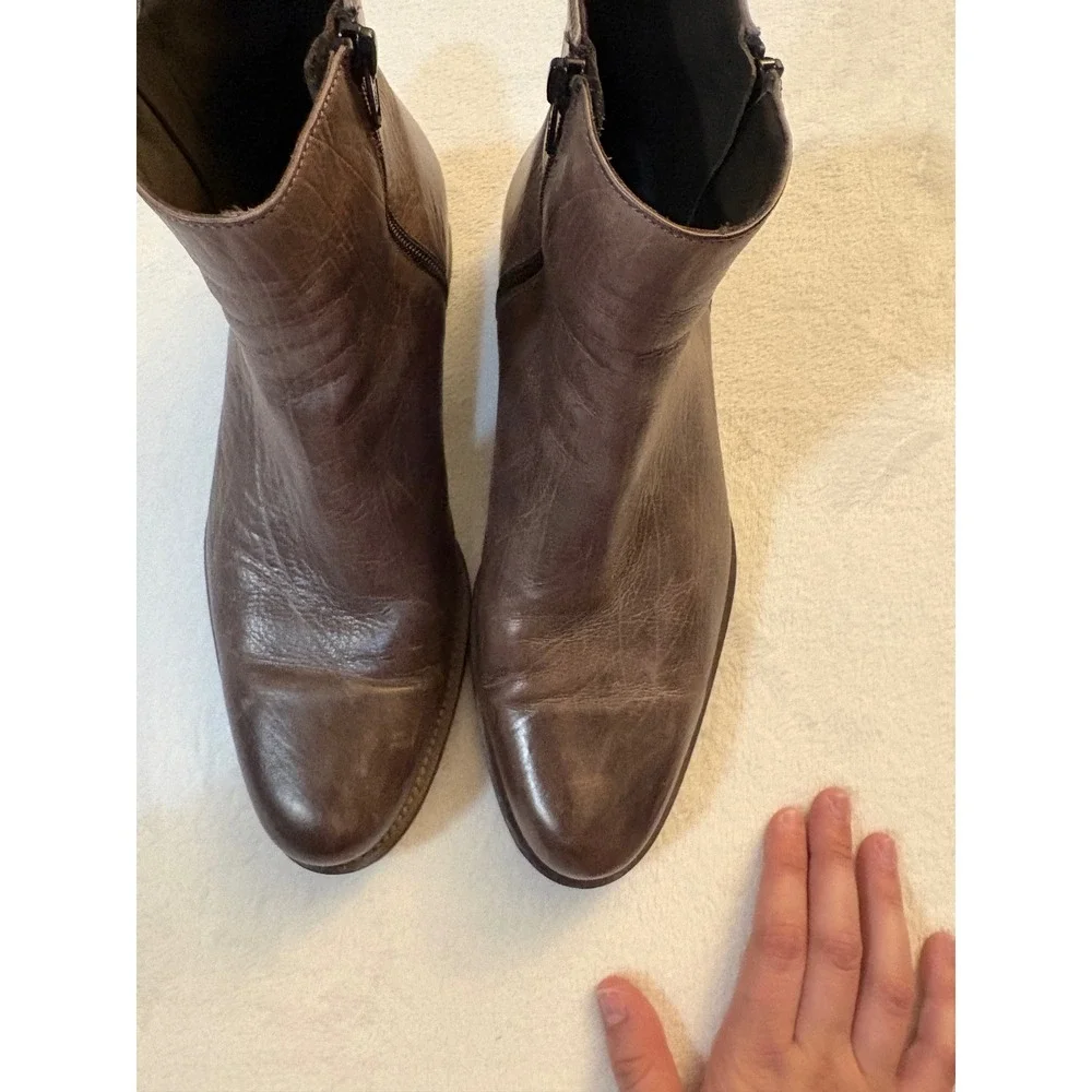 Magnanni Mens Brown Leather Side Zip Chelsea Boots Size 8M Made in Spain